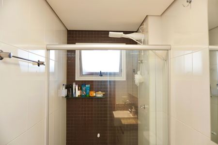 Apartamento à venda com 102m², 3 quartos e 2 vagas Apartamento à venda com 102m², 3 quartos e 2 vagasSuíte - Banheiro
