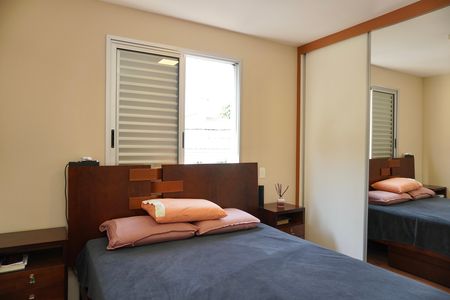 Apartamento à venda com 102m², 3 quartos e 2 vagas Apartamento à venda com 102m², 3 quartos e 2 vagasSuíte