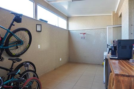 Apartamento à venda com 102m², 3 quartos e 2 vagas Apartamento à venda com 102m², 3 quartos e 2 vagasÁrea privativa coberta