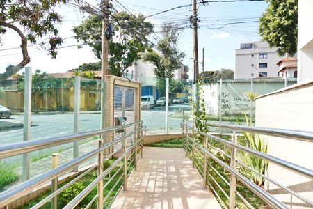 Apartamento à venda com 102m², 3 quartos e 2 vagas Apartamento à venda com 102m², 3 quartos e 2 vagasJardim de entrada