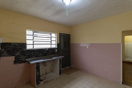 Cozinha de casa para alugar com 1 quarto, 35m² em Jardim Triana, São Paulo