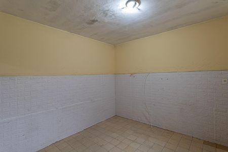 Cozinha de casa para alugar com 1 quarto, 35m² em Jardim Triana, São Paulo