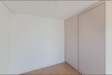 Studio à venda com 30m², 1 quarto e sem vaga Studio à venda com 30m², 1 quarto e sem vagaSala/Quarto