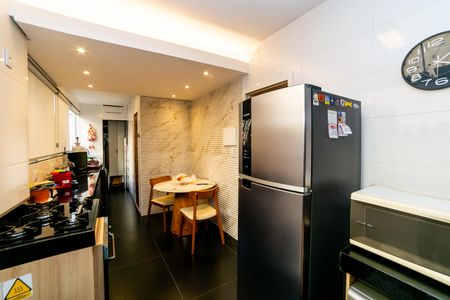 Apartamento à venda com 105m², 3 quartos e 1 vaga Apartamento à venda com 105m², 3 quartos e 1 vagaCozinha e Área de Serviço
