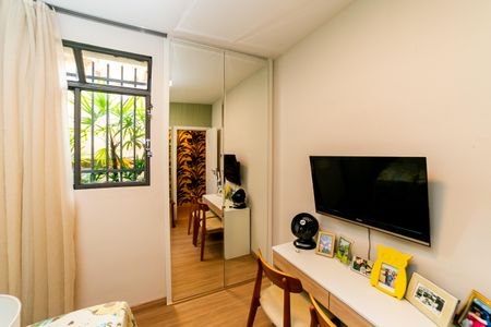 Apartamento à venda com 105m², 3 quartos e 1 vaga Apartamento à venda com 105m², 3 quartos e 1 vagaQuarto 1