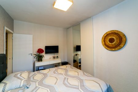 Apartamento à venda com 105m², 3 quartos e 1 vaga Apartamento à venda com 105m², 3 quartos e 1 vagaQuarto 2