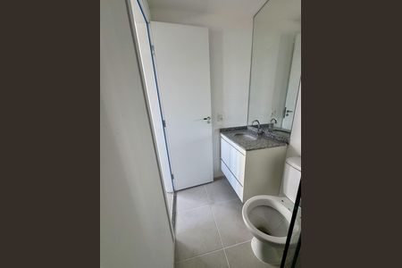 Banheiro de apartamento para alugar com 2 quartos, 36m² em Santana, São Paulo