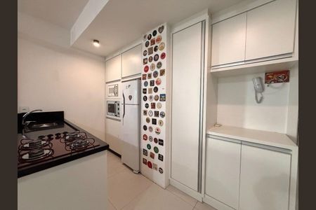 Cozinha de apartamento para alugar com 1 quarto, 40m² em Praia de Belas, Porto Alegre