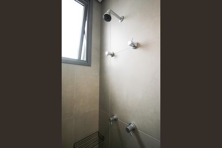 Studio para alugar com 29m², 1 quarto e 1 vaga Studio para alugar com 29m², 1 quarto e 1 vagaBanheiro