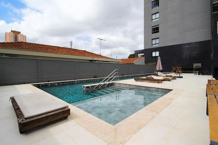 Studio para alugar com 29m², 1 quarto e 1 vaga Studio para alugar com 29m², 1 quarto e 1 vagaÁrea comum - Piscina