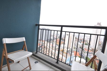 Apartamento à venda com 80m², 3 quartos e 1 vagaSacada do Quarto 2