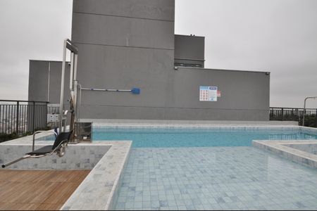 Apartamento à venda com 80m², 3 quartos e 1 vagaÁrea comum - Piscina