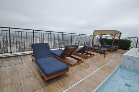 Apartamento à venda com 80m², 3 quartos e 1 vagaÁrea comum - Piscina