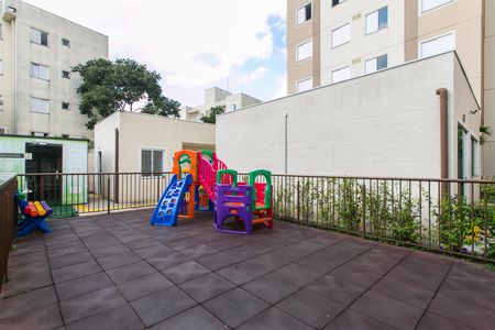 Apartamento à venda com 38m², 2 quartos e sem vagaÁrea comum - Playground