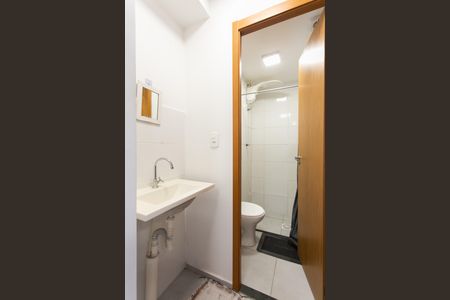 Apartamento à venda com 38m², 2 quartos e sem vagaBanheiro / Lavatório 