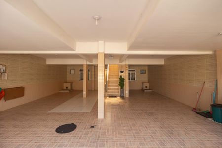 Apartamento para alugar com 40m², 1 quarto e 1 vaga Apartamento para alugar com 40m², 1 quarto e 1 vagaGaragem