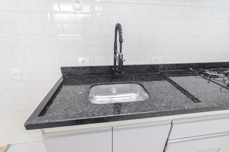 Apartamento para alugar com 36m², 2 quartos e sem vagaCozinha e Área de Serviço