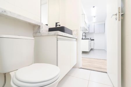 Apartamento para alugar com 36m², 2 quartos e sem vagaBanheiro