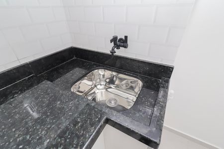 Apartamento para alugar com 36m², 2 quartos e sem vagaCozinha e Área de Serviço