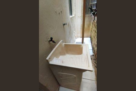 Apartamento para alugar com 65m², 3 quartos e sem vaga Apartamento para alugar com 65m², 3 quartos e sem vagaÁrea de serviço