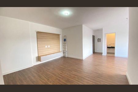 Apartamento à venda com 3 quartos, 141m² em Vila Clayton, Valinhos