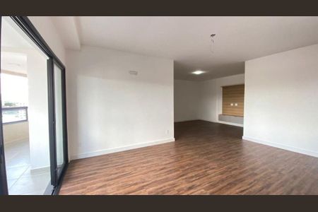 Apartamento à venda com 3 quartos, 141m² em Vila Clayton, Valinhos