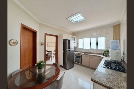 Casa à venda com 3 quartos, 238m² em Jardim Alto da Colina, Valinhos