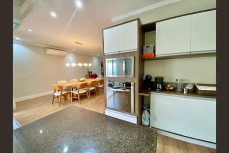 Casa à venda com 200m², 3 quartos e 4 vagas