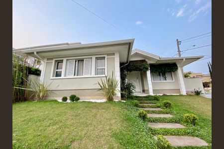Casa à venda com 200m², 3 quartos e 4 vagas