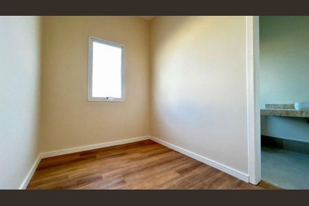 Casa à venda com 3 quartos, 300m² em Chácaras Silvânia, Valinhos