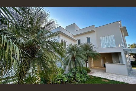 Casa à venda com 300m², 3 quartos e sem vaga