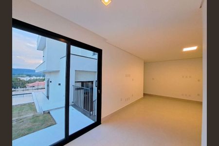 Casa à venda com 250m², 3 quartos e 4 vagas