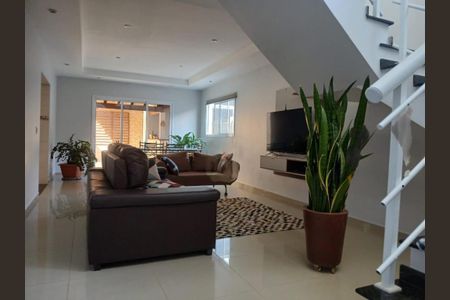 Casa à venda com 3 quartos, 240m² em Jardim Monte Verde, Valinhos
