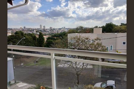 Casa à venda com 240m², 3 quartos e 2 vagas