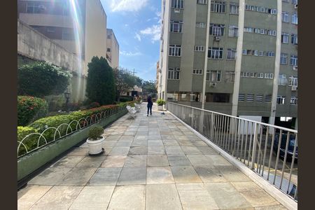 Apartamento para alugar com 60m², 2 quartos e sem vagaÁrea comum