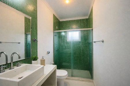 Casa à venda com 283m², 3 quartos e 4 vagas