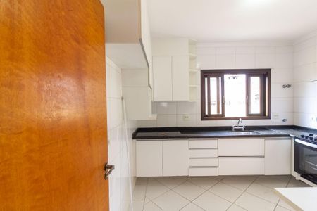Casa para alugar com 135m², 3 quartos e 3 vagas Casa para alugar com 135m², 3 quartos e 3 vagasCozinha