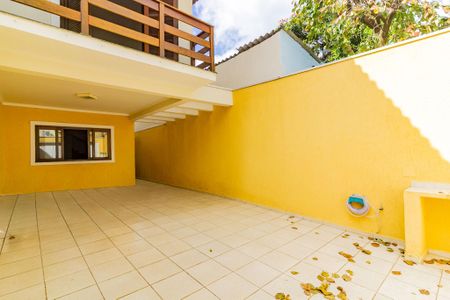 Casa para alugar com 135m², 3 quartos e 3 vagas Casa para alugar com 135m², 3 quartos e 3 vagasGaragem