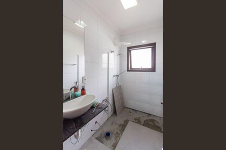 Casa para alugar com 135m², 3 quartos e 3 vagas Casa para alugar com 135m², 3 quartos e 3 vagasBanheiro Suíte