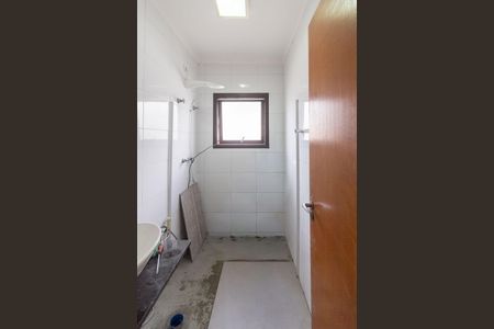 Casa para alugar com 135m², 3 quartos e 3 vagas Casa para alugar com 135m², 3 quartos e 3 vagasBanheiro Suíte