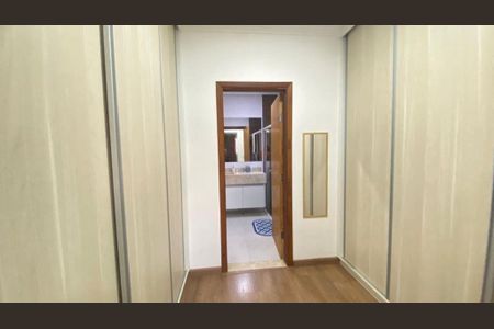 Casa à venda com 3 quartos, 274m² em Jardim Sao Marcos, Valinhos