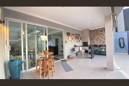 Casa à venda com 3 quartos, 274m² em Jardim Sao Marcos, Valinhos