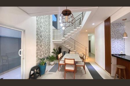 Casa à venda com 3 quartos, 274m² em Jardim Sao Marcos, Valinhos
