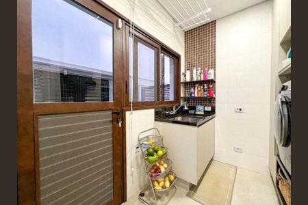 Casa à venda com 335m², 3 quartos e 4 vagas