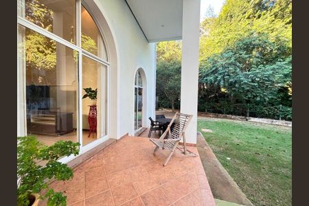 Casa à venda com 433m², 5 quartos e 4 vagas