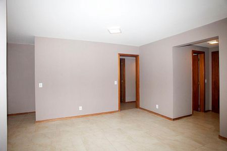 Apartamento à venda com 158m², 3 quartos e 2 vagasSala 1