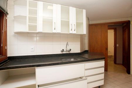 Apartamento à venda com 158m², 3 quartos e 2 vagasCozinha
