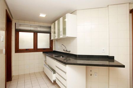 Apartamento à venda com 158m², 3 quartos e 2 vagasCozinha