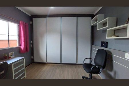 Casa à venda com 5 quartos, 253m² em Santa Cruz, Valinhos