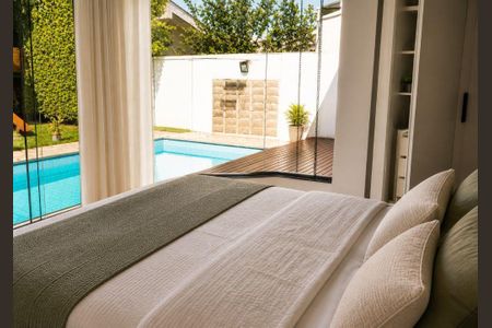 Casa à venda com 327m², 5 quartos e 4 vagas